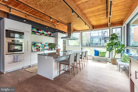 Kitchen - 2074 Eric Shaefer Way, Baltimore, MD 21211 photo 6 of 6