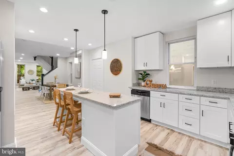 2525 Brookfield Ave, Baltimore, MD 21217