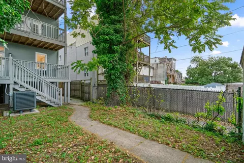 2525 Brookfield Ave, Baltimore, MD 21217 photo 44
