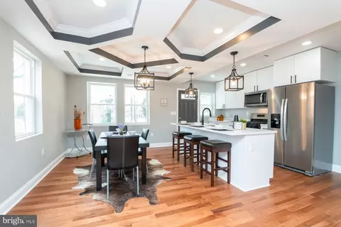 Entry Way - 1259 E Belvedere Ave, Baltimore, MD 21239 photo 2 of 2