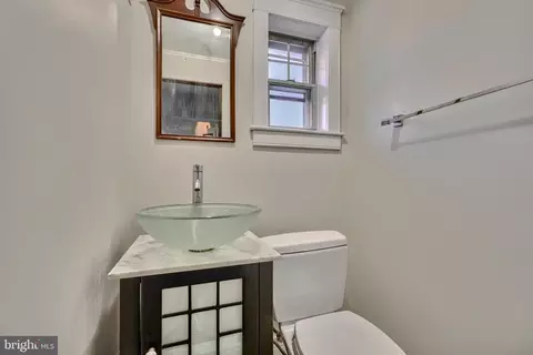 4401 Raspe Ave, Baltimore, MD 21206 photo 21