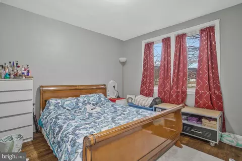 Bedroom - 1123 Gleneagle Rd, Baltimore, MD 21239 photo 5 of 8