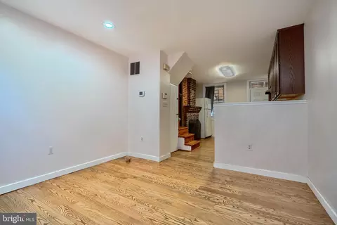 651 Dover St, Baltimore, MD 21230 photo 4
