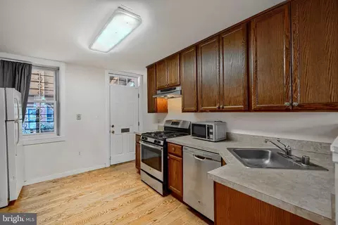 651 Dover St, Baltimore, MD 21230 photo 10