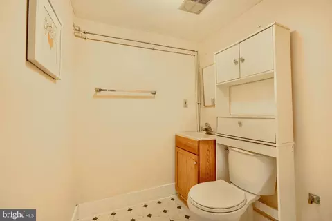 651 Dover St, Baltimore, MD 21230 photo 23