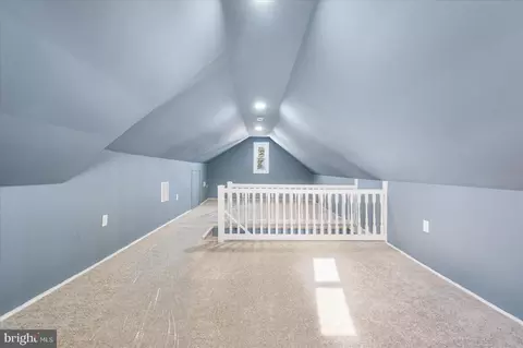 Entry Way - 2501 E Strathmore Ave, Baltimore, MD 21214 photo 4 of 5