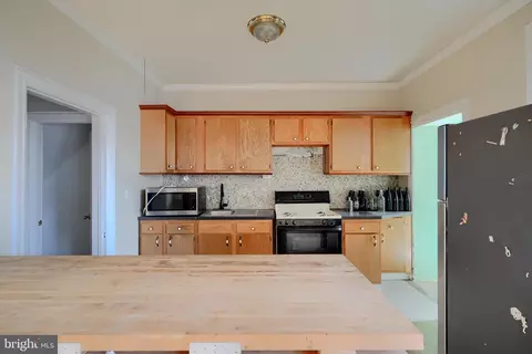 Kitchen - 2132 Park Ave, Baltimore, MD 21217 photo 1 of 1