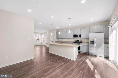 635 S Haven St, Baltimore, MD 21224 photo 11
