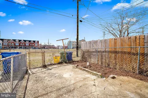 Exterior - 327 E 21st St, Baltimore, MD 21218 photo 3 of 7