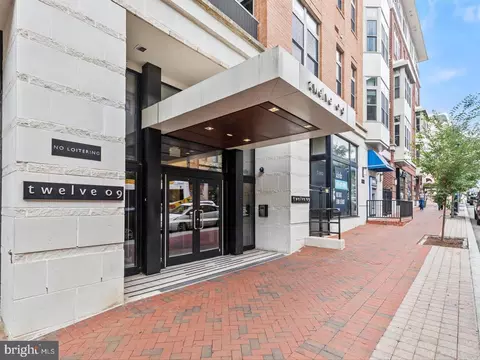 1209 N Charles St #425, Baltimore, MD 21201