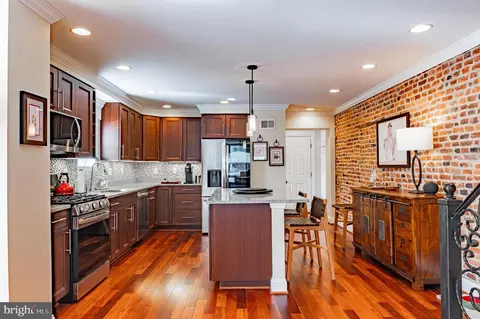 Kitchen - 1250 Hull St, Baltimore, MD 21230 photo 5 of 8