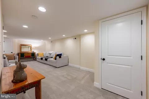 Entry Way - 1250 Hull St, Baltimore, MD 21230 photo 7 of 7