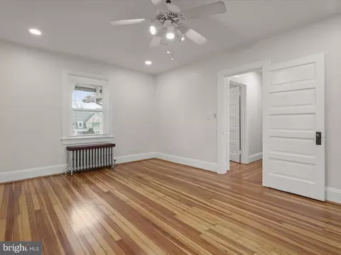 Bedroom - 512 N Chapel Gate Ln, Baltimore, MD 21229 photo 12 of 12
