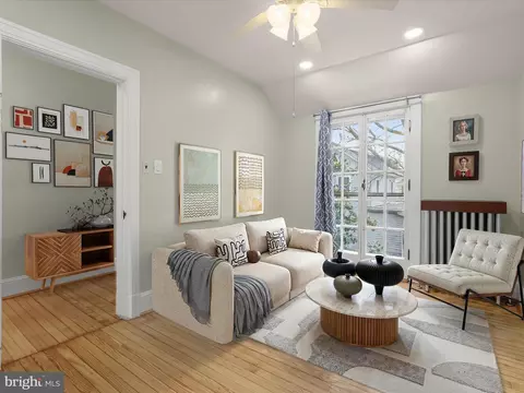 Other - 512 N Chapel Gate Ln, Baltimore, MD 21229 photo 3 of 11