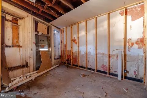 2005 Frederick Ave, Baltimore, MD 21223 photo 4