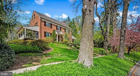 104 Overhill Rd, Baltimore, MD 21210 photo 3