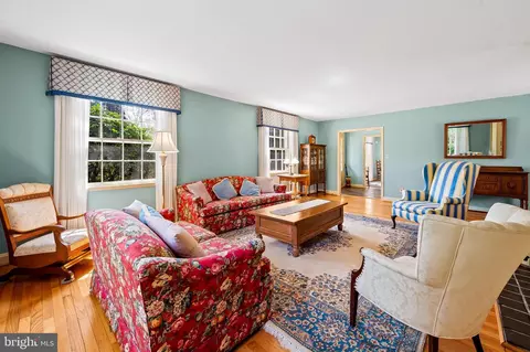 104 Overhill Rd, Baltimore, MD 21210 photo 14