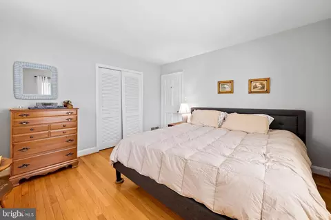 104 Overhill Rd, Baltimore, MD 21210 photo 38