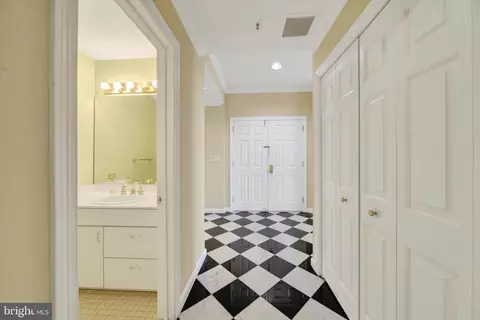 10 E Lee St #1903, Baltimore, MD 21202 photo 5