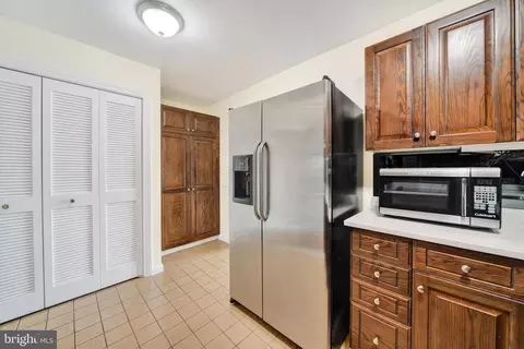 10 E Lee St #1903, Baltimore, MD 21202 photo 9