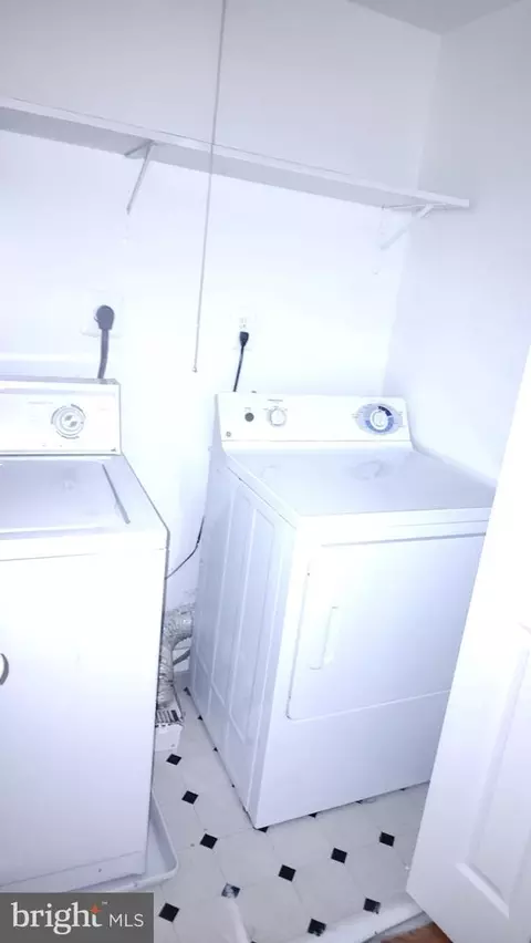 417 Calvin Ave, Baltimore, MD 21218 photo 6