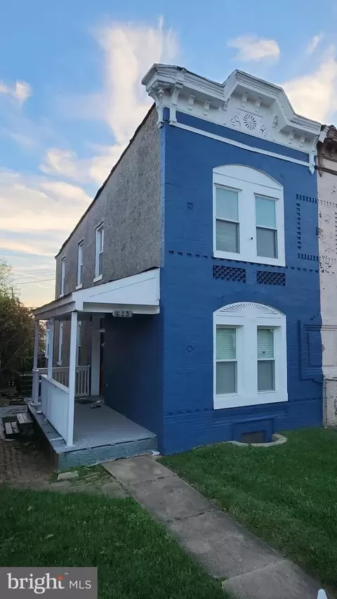 417 Calvin Ave, Baltimore, MD 21218 photo 3