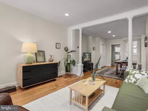 Living - 137 E West St, Baltimore, MD 21230 photo 1 of 1