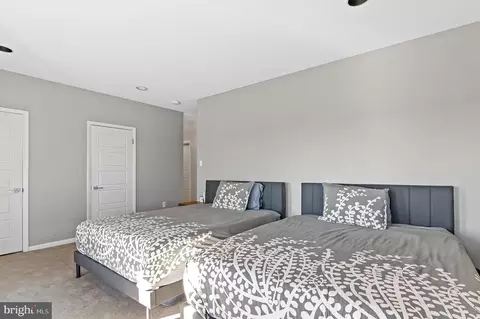 Bedroom - 3021 Fallstaff Rd #604B, Baltimore, MD 21209 photo 1 of 2