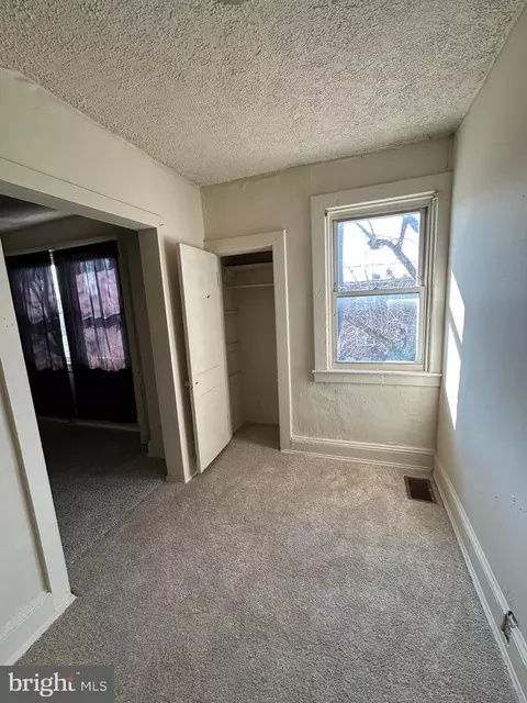 Bedroom - 33 Talbott St, Baltimore, MD 21225 photo 1 of 2