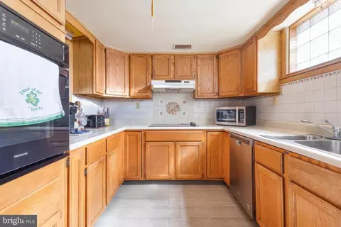 6802 Everall Ave, Baltimore, MD 21206 photo 23