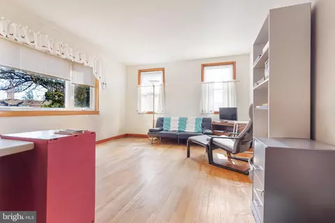 6802 Everall Ave, Baltimore, MD 21206 photo 3