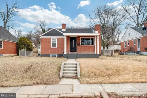 4829 Gilray Dr, Baltimore, MD 21214 photo 1