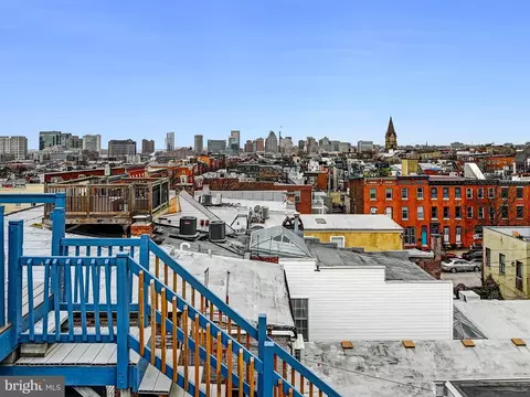 View/Area - 2212 E Pratt St, Baltimore, MD 21231 photo 1 of 3