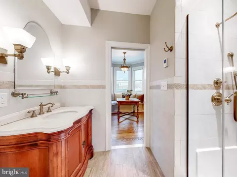 Bath - 2212 E Pratt St, Baltimore, MD 21231 photo 7 of 7