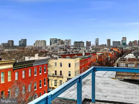 View/Area - 2212 E Pratt St, Baltimore, MD 21231 photo 2 of 3