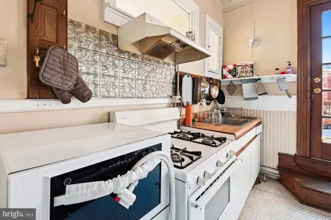 2000 Park Ave, Baltimore, MD 21217 photo 33