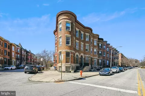 2000 Park Ave, Baltimore, MD 21217 photo 2