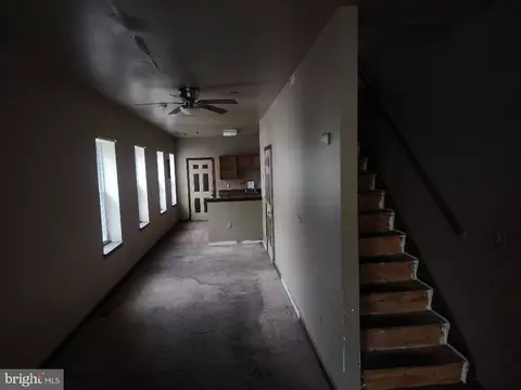 701 Baker St, Baltimore, MD 21217 photo 5