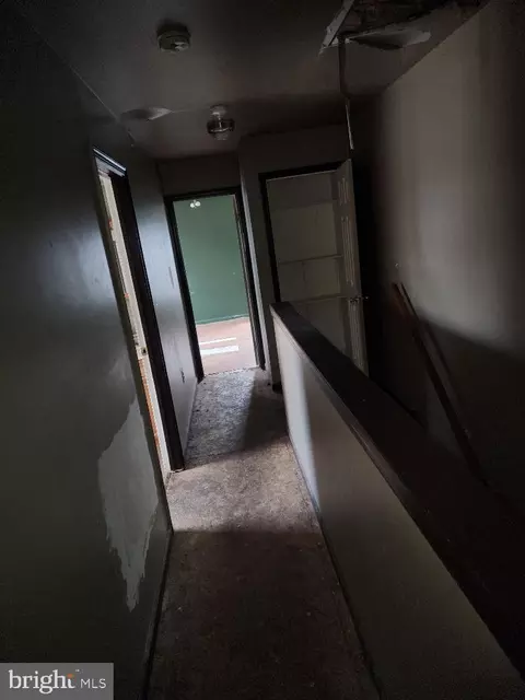 701 Baker St, Baltimore, MD 21217 photo 18