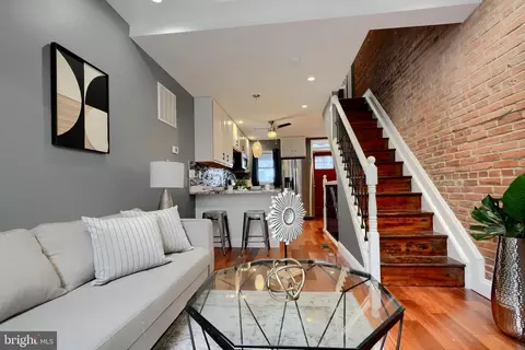 Entry Way - 7 N Rose St, Baltimore, MD 21224 photo 1 of 6