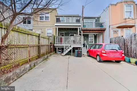 Exterior - 7 N Rose St, Baltimore, MD 21224 photo 5 of 6