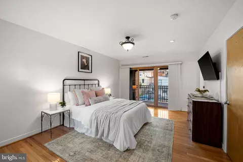 Bedroom - 657 Washington Blvd #E, Baltimore, MD 21230 photo 1 of 6