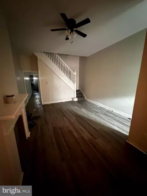 Entry Way - 2310 E Lafayette Ave, Baltimore, MD 21213 photo 3 of 8