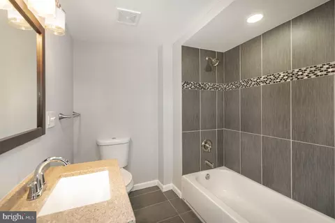 Bath - 1309 N Broadway, Baltimore, MD 21213 photo 2 of 3
