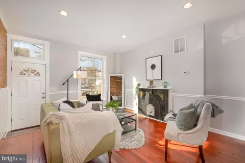 Living - 1309 N Broadway, Baltimore, MD 21213 photo 2 of 2