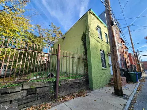 1816 Wilhelm St, Baltimore, MD 21223 photo 4