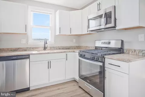 Kitchen - 4300 Raymar Ave, Baltimore, MD 21206 photo 1 of 1