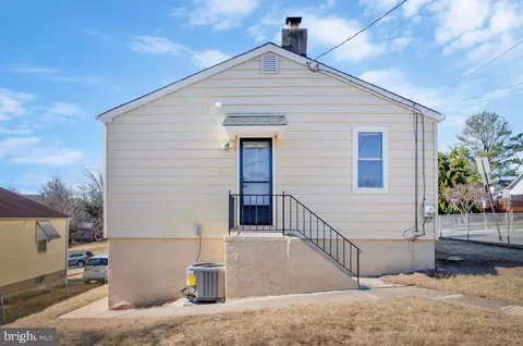 Exterior - 4300 Raymar Ave, Baltimore, MD 21206 photo 3 of 4