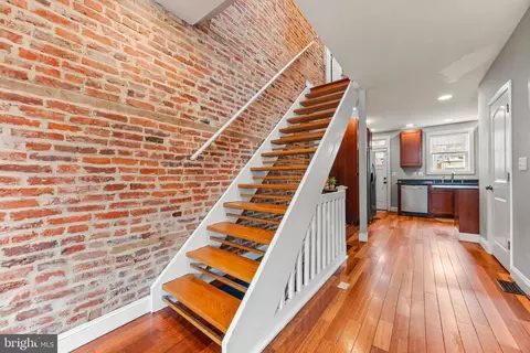 Entry Way - 1141 Scott St, Baltimore, MD 21230 photo 8 of 8