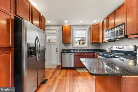 Kitchen - 1141 Scott St, Baltimore, MD 21230 photo 3 of 3